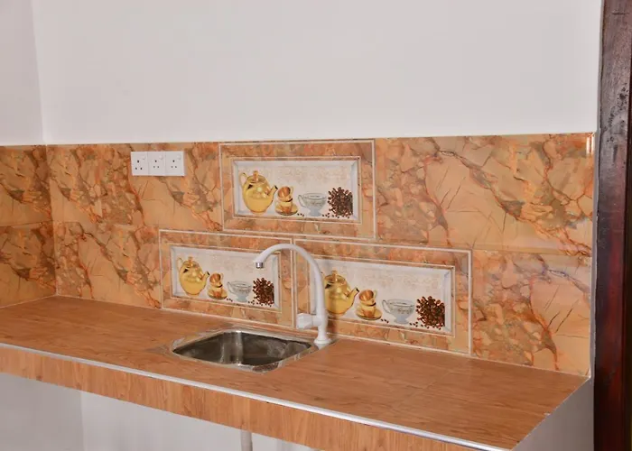 Roshan'S Guest House